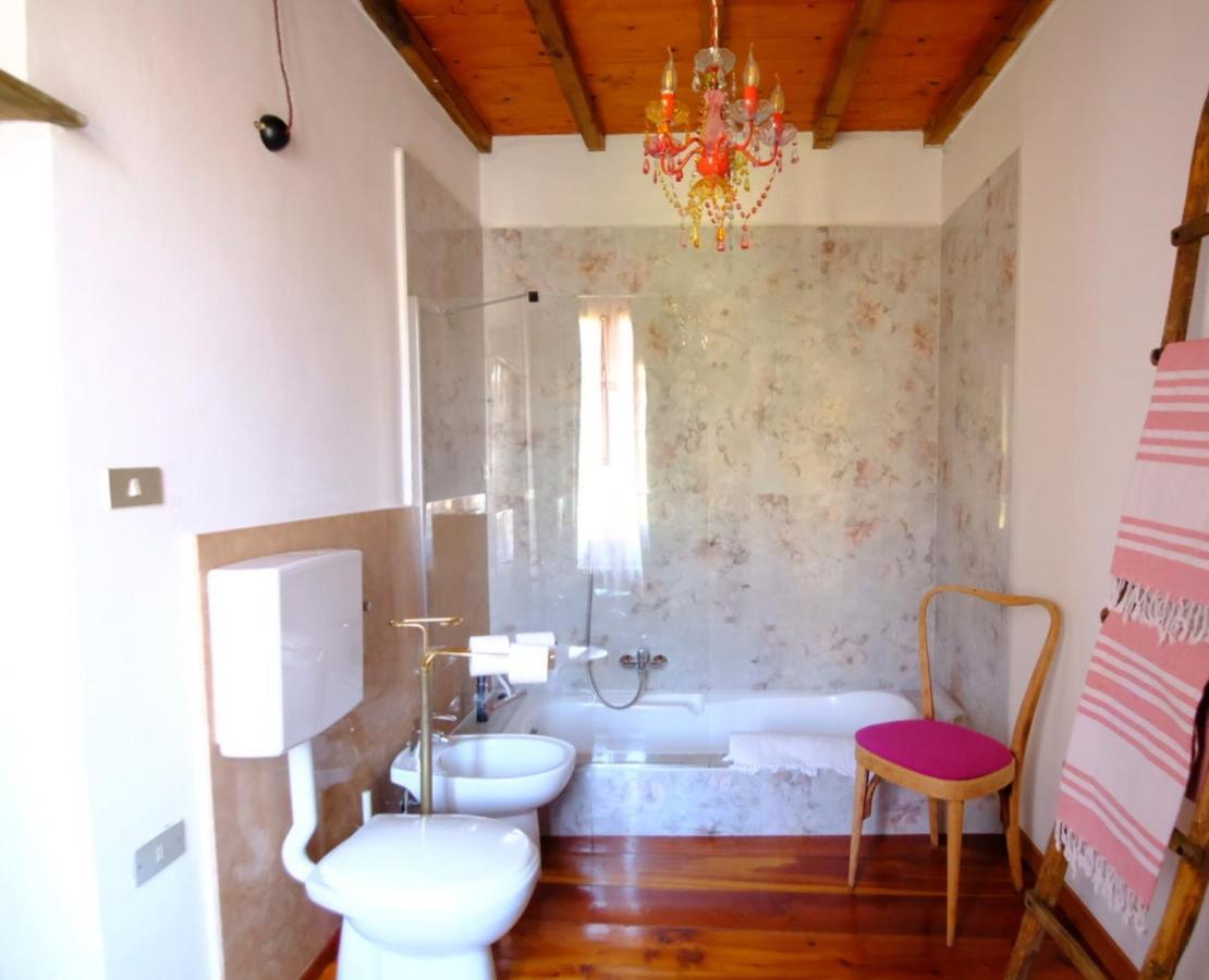 La Casa Dei Ciclisti Apartment Ponti sul Mincio Ngoại thất bức ảnh